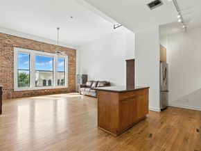 915 Franklin Street 2I, Houston TX 77002