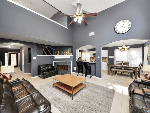 7902 Belterraza Court, Houston TX 77083