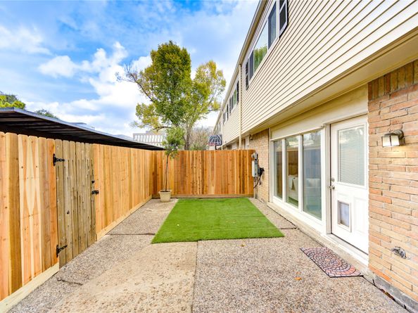 13050 Trail Hollow Drive, Houston TX 77079