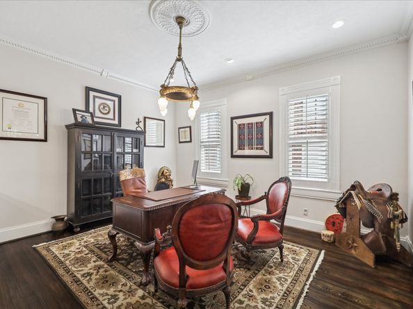 1214 Heights Boulevard, Houston TX 77008