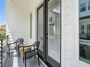 925 Fisher Street D, Houston TX 77018