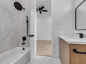 3407 Hutchins Street, Houston TX 77004