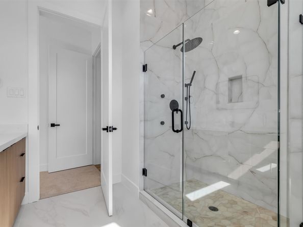 3407 Hutchins Street, Houston TX 77004