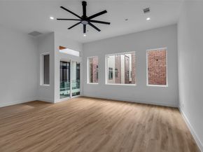 3407 Hutchins Street, Houston TX 77004