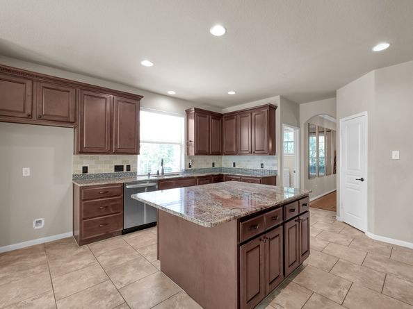 2458 S Bramlet Drive, Conroe TX 77304