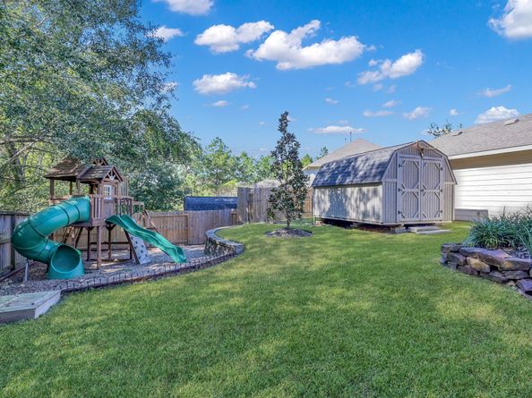 2458 S Bramlet Drive, Conroe TX 77304