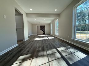 4810 Theall Road, Houston TX 77066