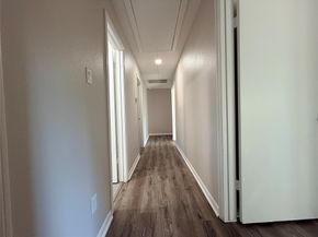 4810 Theall Road, Houston TX 77066