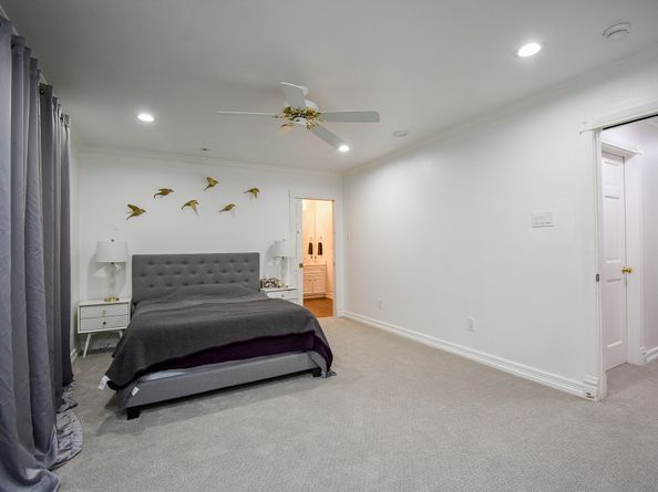 5330 Braesheather Drive, Houston TX 77096