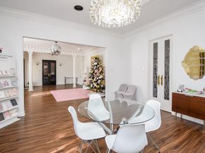 5330 Braesheather Drive, Houston TX 77096