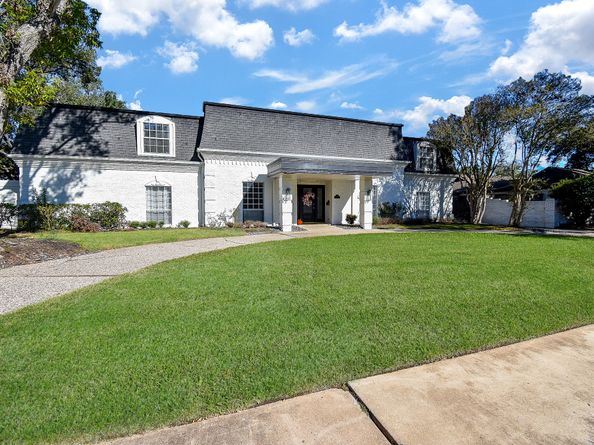 5330 Braesheather Drive, Houston TX 77096