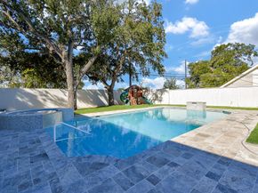 5330 Braesheather Drive, Houston TX 77096