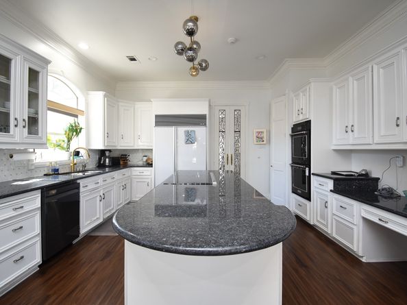 5330 Braesheather Drive, Houston TX 77096