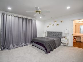 5330 Braesheather Drive, Houston TX 77096