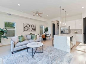 7005 Saint Augustine Street A/B, Houston TX 77021