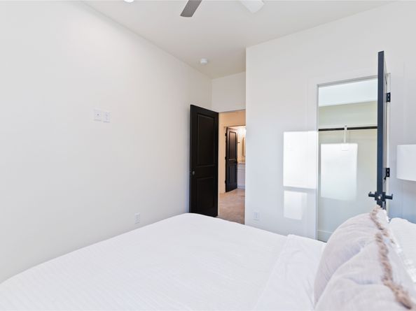 7005 Saint Augustine Street A/B, Houston TX 77021