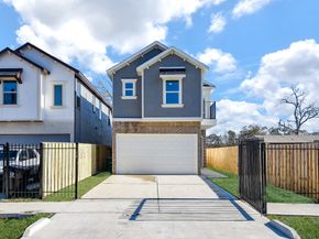 8700 Lanewood Drive, Houston TX 77016