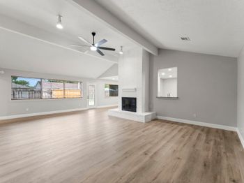 1111 Tanglewild Lane