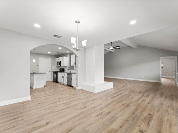 1111 Tanglewild Lane, Richmond TX 77406