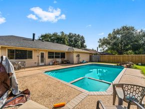 1111 Tanglewild Lane, Richmond TX 77406