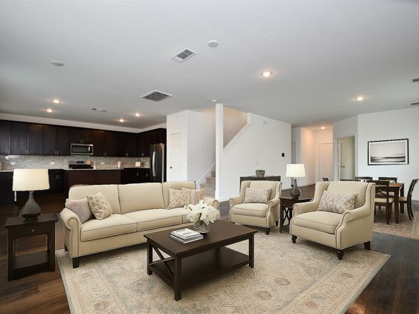 7329 Madison Commons Lane, Houston TX 77075