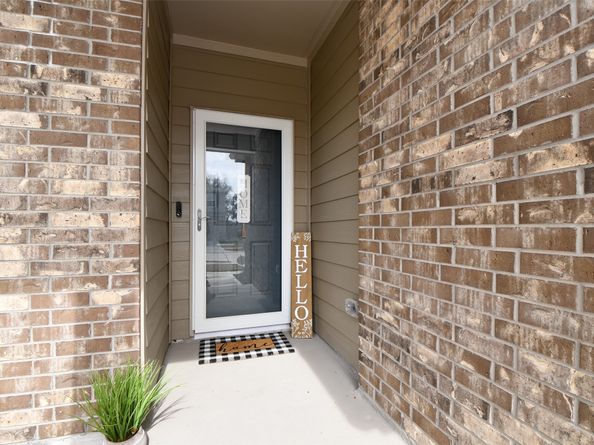 7329 Madison Commons Lane, Houston TX 77075