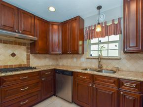 9030 Quebec Drive, Houston TX 77096