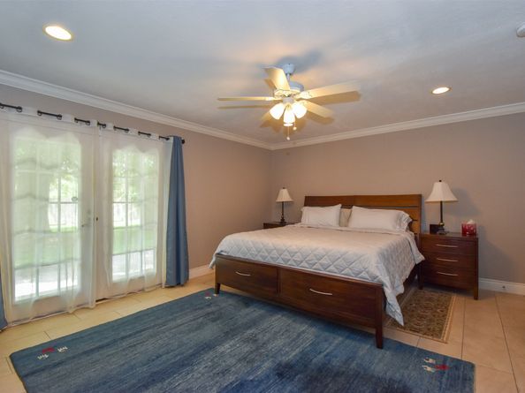 9030 Quebec Drive, Houston TX 77096