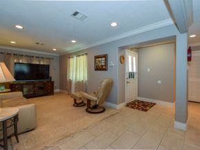 9030 Quebec Drive, Houston TX 77096