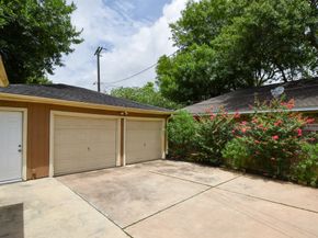 9030 Quebec Drive, Houston TX 77096