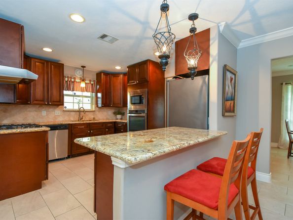 9030 Quebec Drive, Houston TX 77096