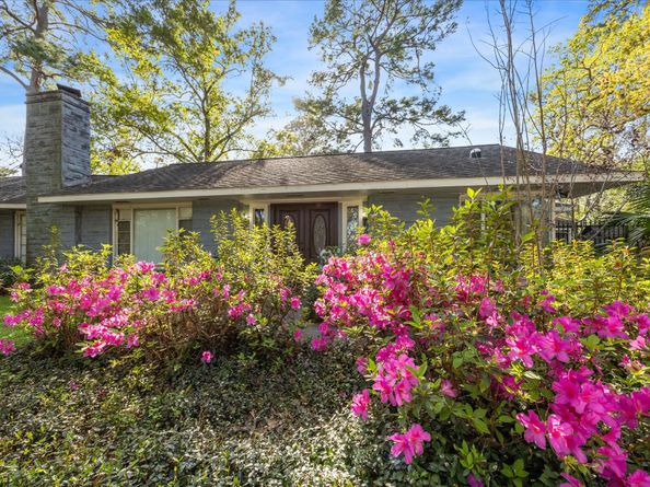 48 Rollingwood Drive, Houston TX 77080