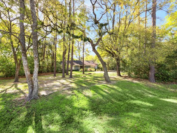 48 Rollingwood Drive, Houston TX 77080