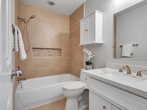 1514 Sutton Street, Houston TX 77006