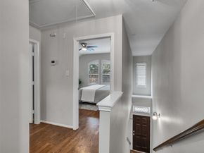 1514 Sutton Street, Houston TX 77006