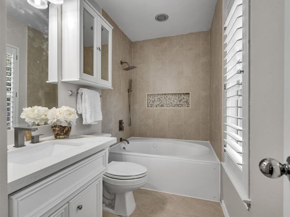 1514 Sutton Street, Houston TX 77006