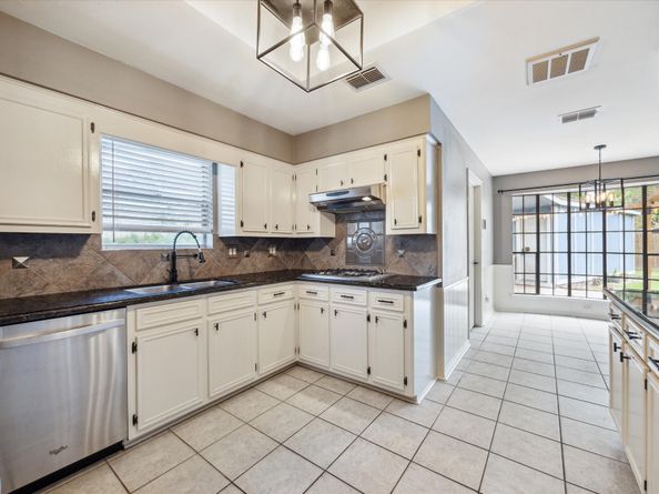 5639 Council Grove Lane, Houston TX 77088