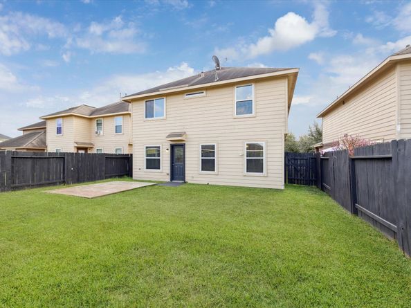 11718 Red Hummingbird Drive, Houston TX 77047