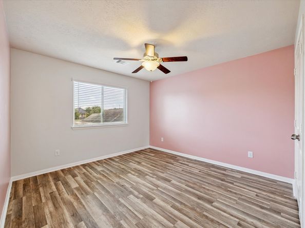 11718 Red Hummingbird Drive, Houston TX 77047