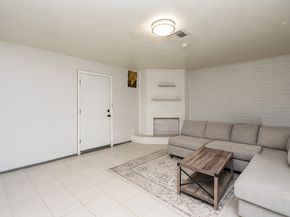 12469 Sharpview Drive 2469, Houston TX 77072