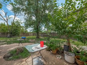 5322 Winding Way Drive, Houston TX 77091