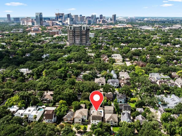 1741 Banks Street, Houston TX 77098