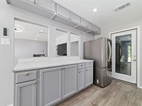 6111 Westbranch Drive, Houston TX 77072