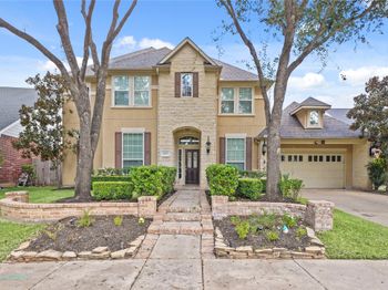 1619 Caledonia Trail