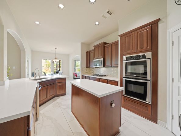 1619 Caledonia Trail, Sugar Land TX 77479
