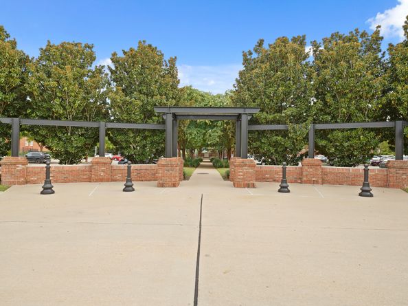 1619 Caledonia Trail, Sugar Land TX 77479
