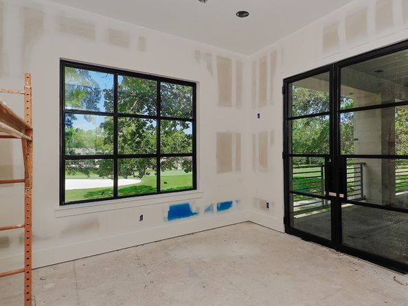 5 Buttonbush Court, The Woodlands TX 77380