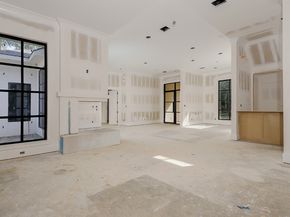5 Buttonbush Court, The Woodlands TX 77380