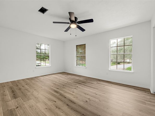 15231 Silverman Street, Houston TX 77598