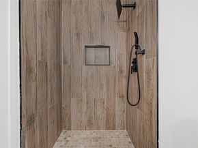 15231 Silverman Street, Houston TX 77598